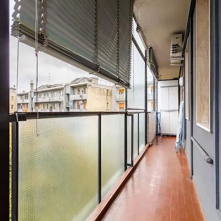 Luminoso Bilocale In Centro Apartment Milan Exterior photo